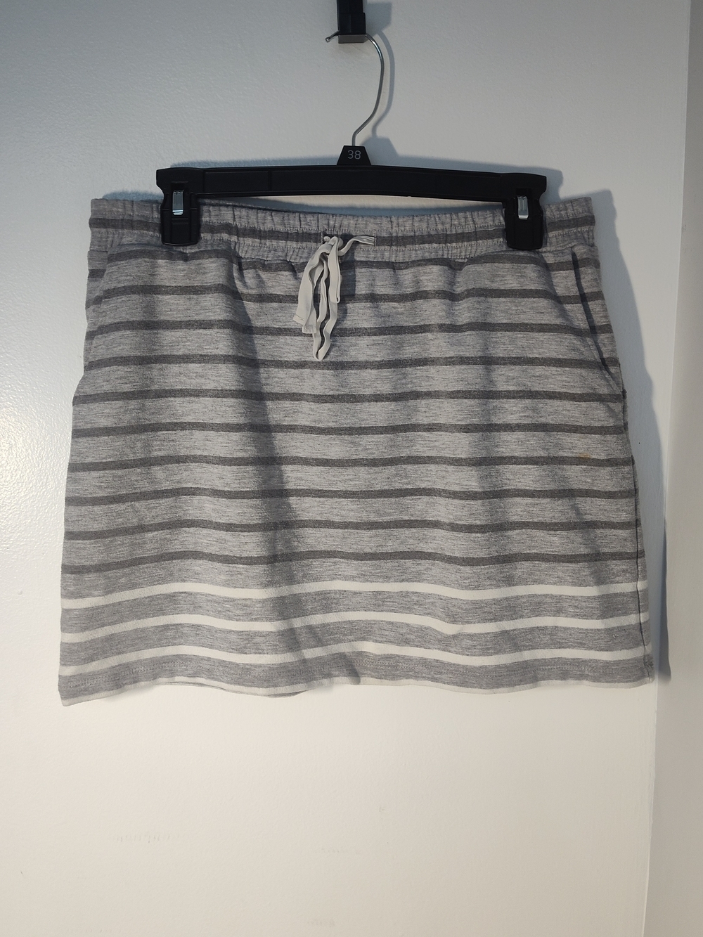 LOFT Gray and White Striped Drawstring Skirt #581